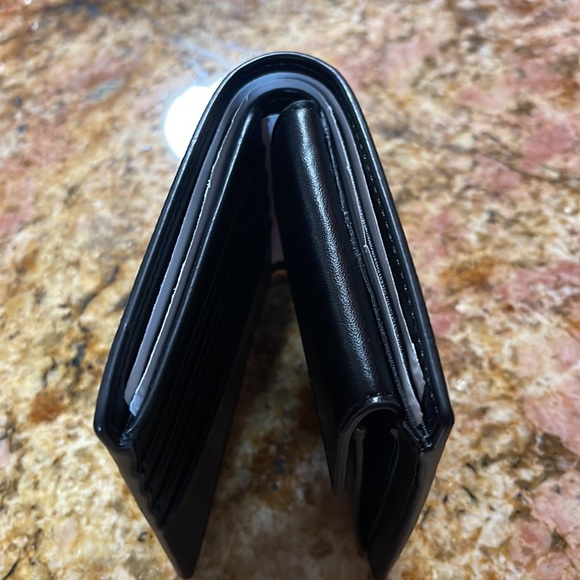 Sold - Picture 4 of 4